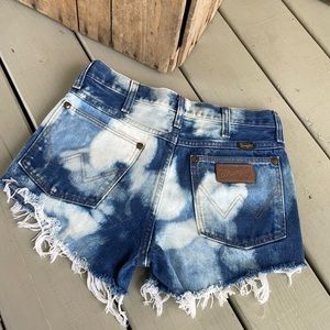 Wrangler Stone Washed Cut Off Jean Shorts